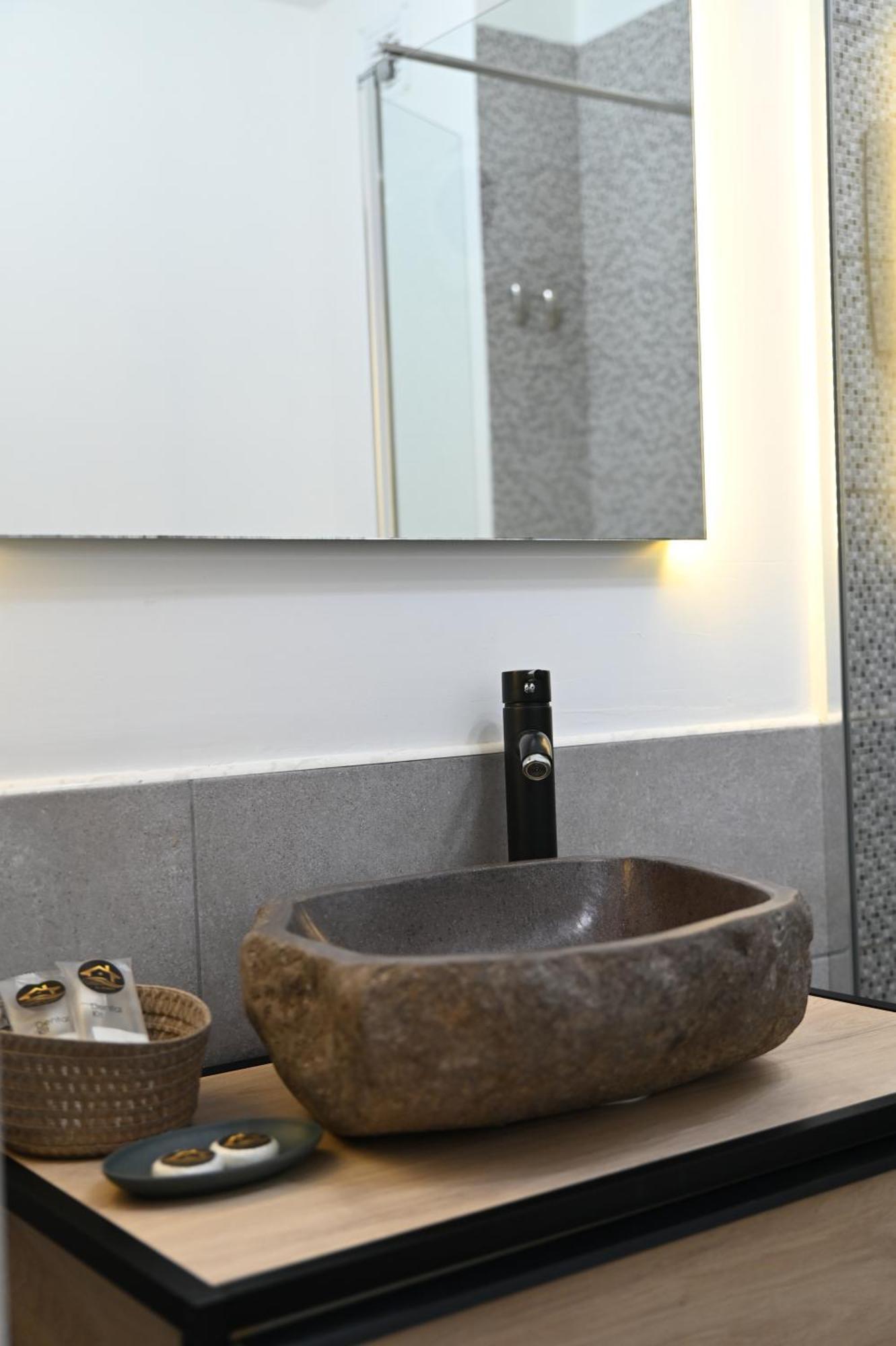 Enai Luxury Apartments 巴耶格兰雷伊 外观 照片